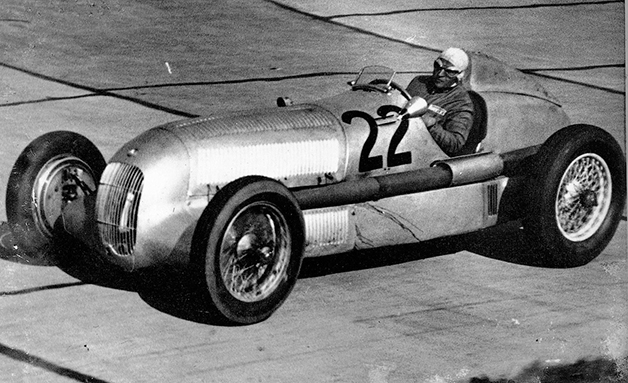 mercedes-w25.jpg